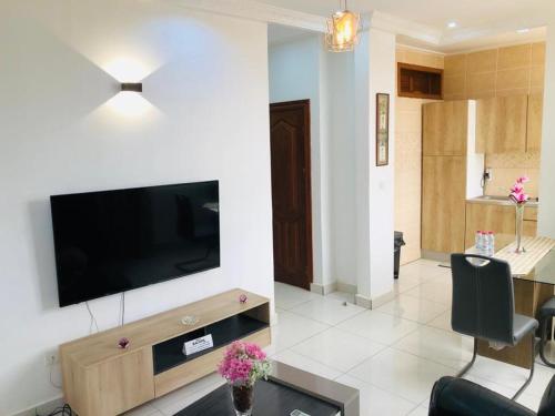 Appartement meublé grand luxe quartier Bastos - Yaoundé- Uniresa Appartement meublé grand luxe quartier Bastos - Yaoundé- Uniresa
